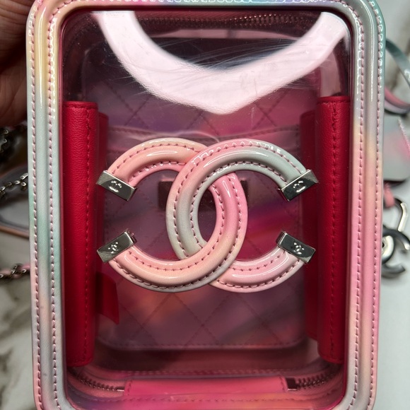 Chanel Filigree PVC and lambskin vertical vanity case - Picture 1 of 8